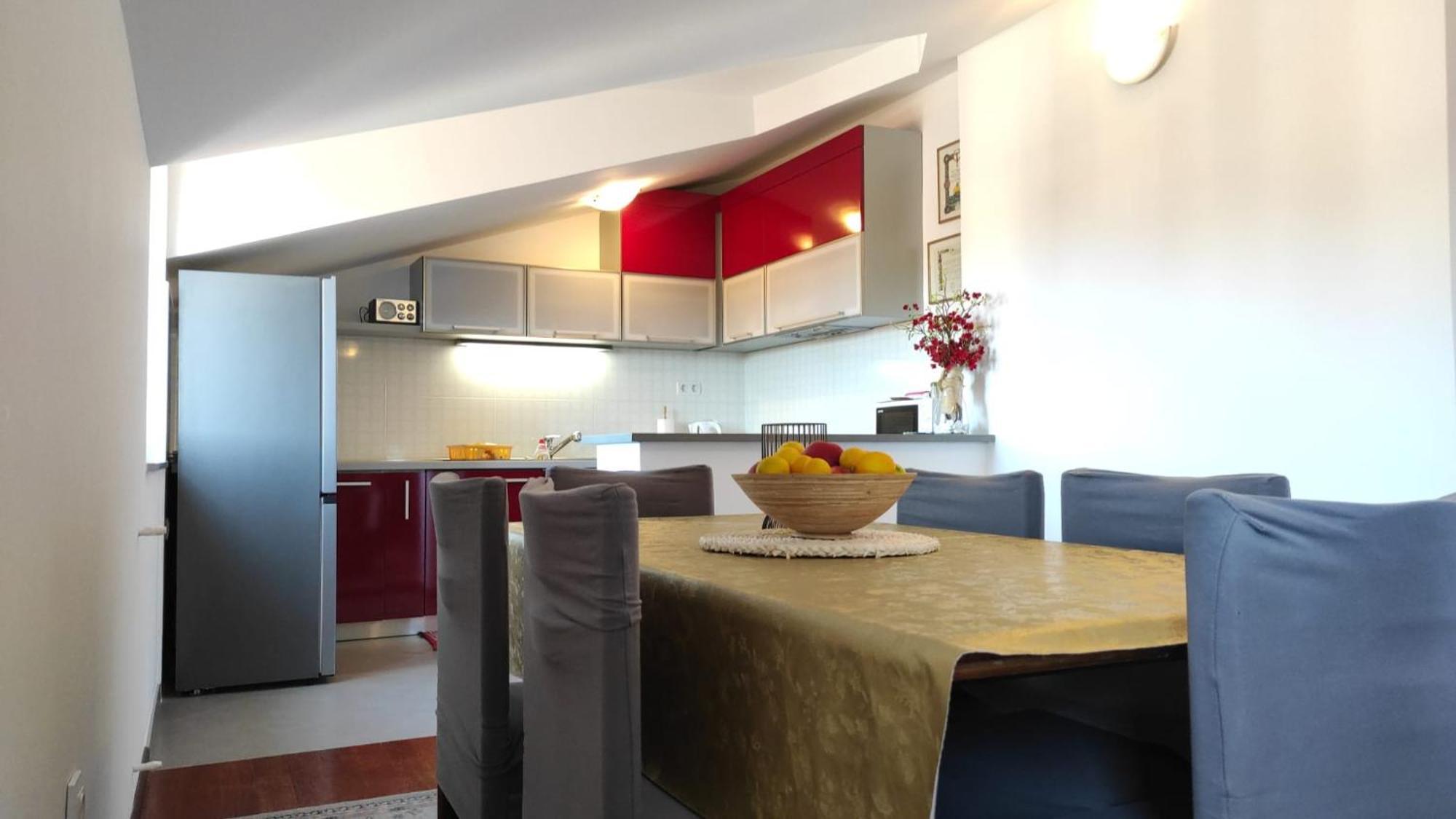 Luxury City Centre Apartment With Stunning View Omiš Exteriör bild