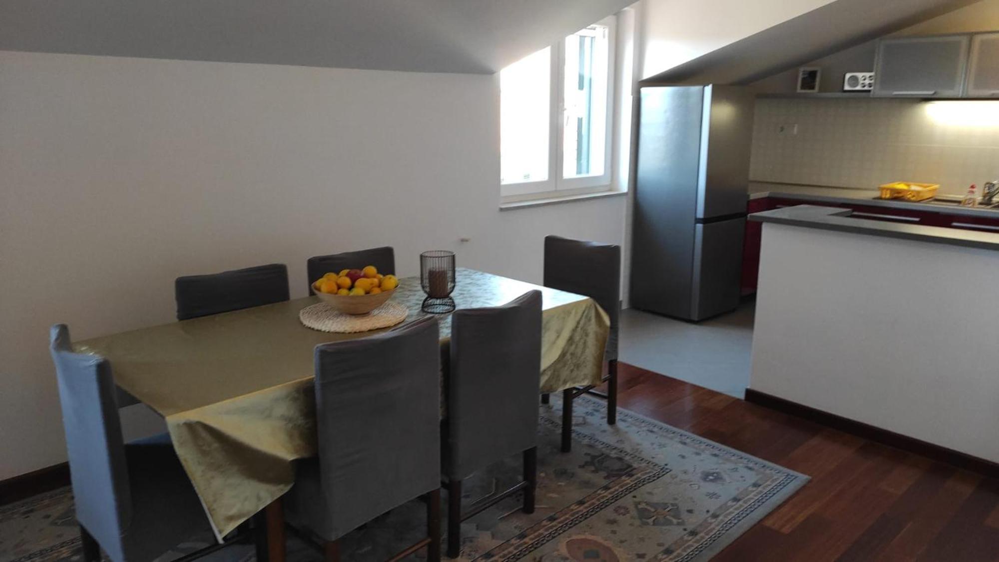 Luxury City Centre Apartment With Stunning View Omiš Exteriör bild