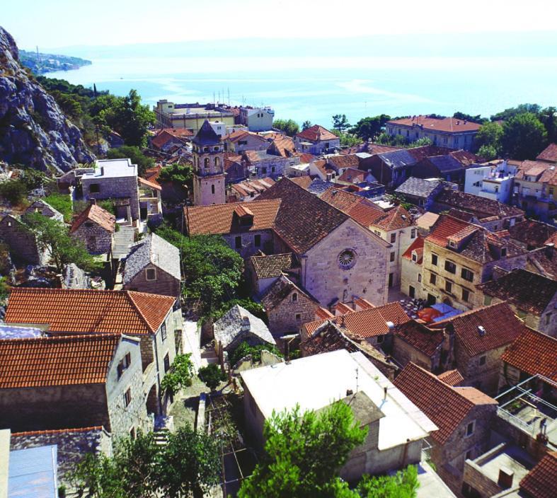 Luxury City Centre Apartment With Stunning View Omiš Exteriör bild